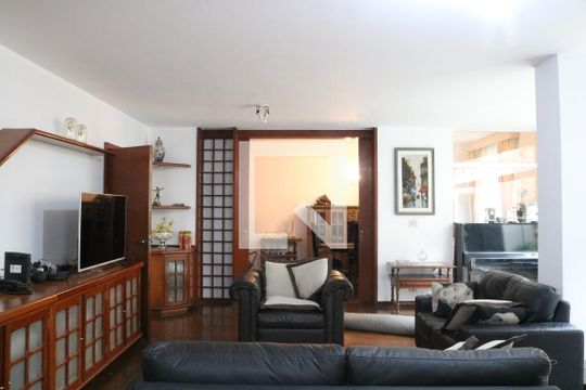 Sala de casa para alugar com 5 quartos, 584m² em Alto da Lapa, São Paulo