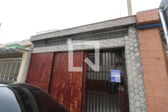 Fachada de casa à venda com 3 quartos, 154m² em Vila Independencia, São Paulo