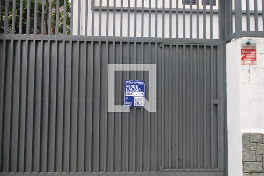 Plaquinha de casa à venda com 3 quartos, 163m² em Bonfim, Campinas
