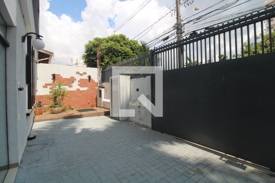Garagem de casa à venda com 3 quartos, 163m² em Bonfim, Campinas