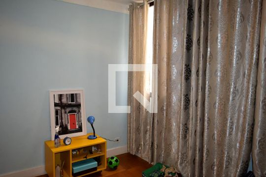 Quarto de apartamento à venda com 3 quartos, 110m² em Pinheiros, São Paulo