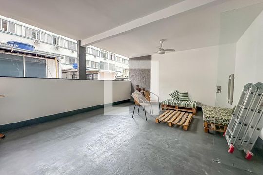 Varanda de casa à venda com 9 quartos, 240m² em Botafogo, Rio de Janeiro