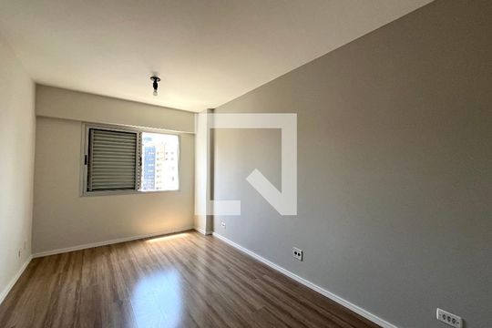Suite de apartamento para alugar com 1 quarto, 51m² em Parque Imperial, São Paulo