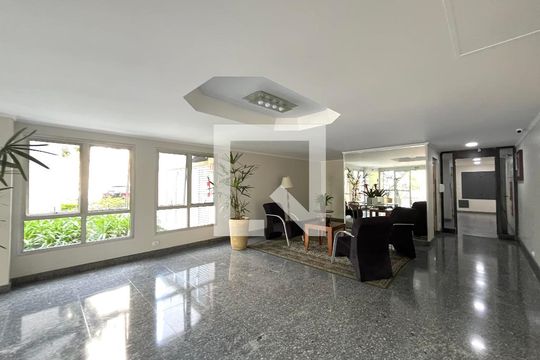 Hall social de apartamento para alugar com 1 quarto, 51m² em Parque Imperial, São Paulo