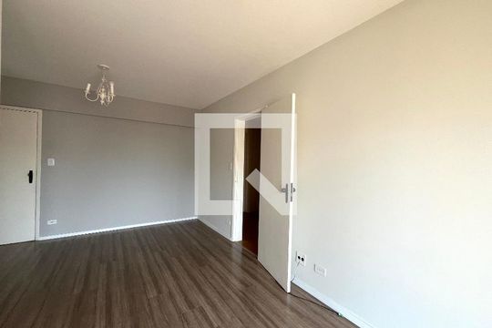 Sala de apartamento para alugar com 1 quarto, 51m² em Parque Imperial, São Paulo