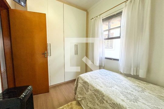 Quarto 2 de casa à venda com 3 quartos, 165m² em Vila do Castelo, São Paulo