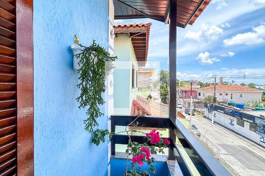 Varanda de casa à venda com 3 quartos, 165m² em Vila do Castelo, São Paulo