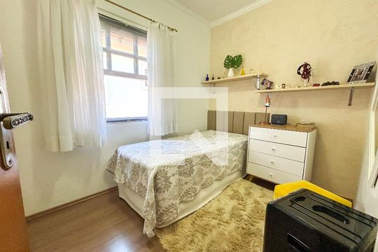 Quarto 2 de casa à venda com 3 quartos, 165m² em Vila do Castelo, São Paulo
