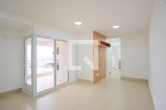 Apartamento para alugar com 2 quartos, 67m² em Vila Azevedo, São Paulo