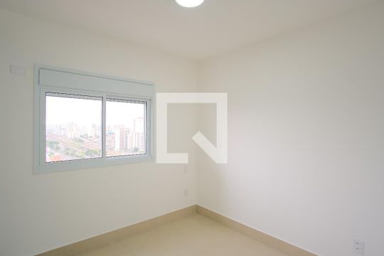 Suíte de apartamento para alugar com 2 quartos, 67m² em Vila Azevedo, São Paulo