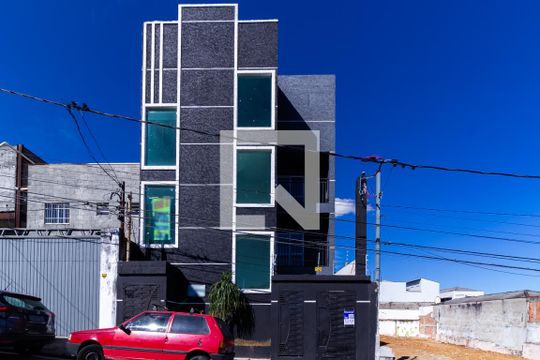 Fachada de kitnet/studio para alugar com 2 quartos, 55m² em Vila Cleonice, São Paulo
