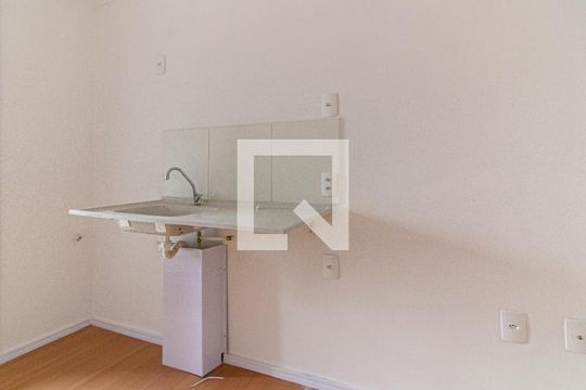 Sala / Cozinha de apartamento para alugar com 1 quarto, 93m² em Lapa, São Paulo