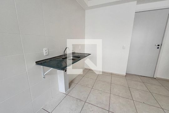 Cozinha de apartamento à venda com 2 quartos, 43m² em Curicica, Rio de Janeiro