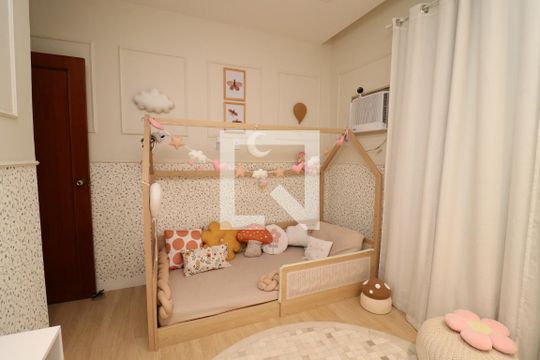 Quarto 2 de apartamento à venda com 3 quartos, 200m² em Jardim Guanabara, Rio de Janeiro
