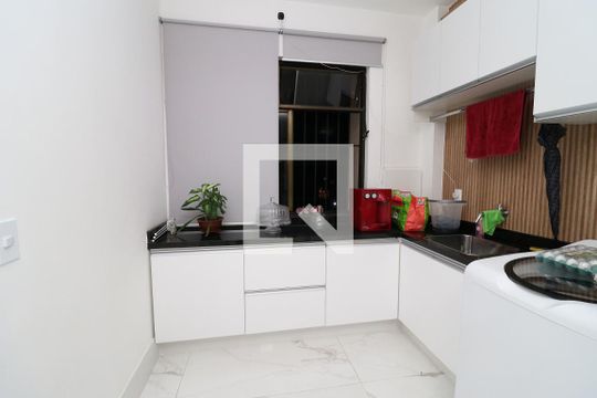 Área de Serviço de apartamento à venda com 3 quartos, 200m² em Jardim Guanabara, Rio de Janeiro