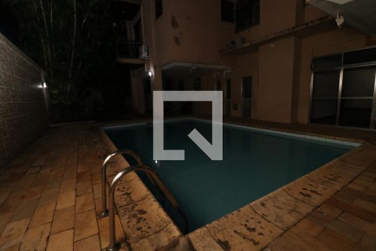 Piscina - Área comum de apartamento à venda com 3 quartos, 200m² em Jardim Guanabara, Rio de Janeiro