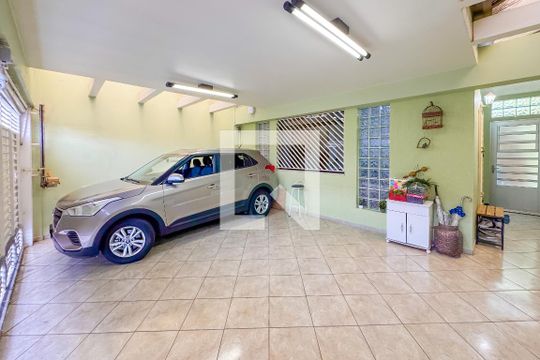 Garagem de casa à venda com 3 quartos, 115m² em Ipiranga, São Paulo