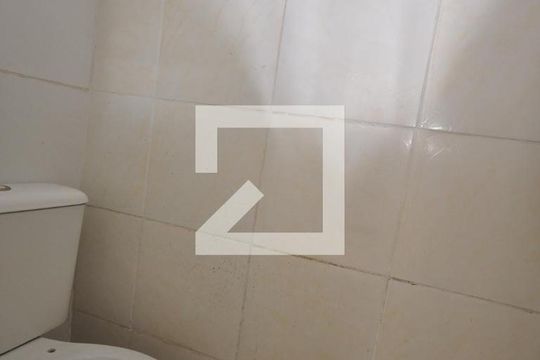 Banheiro de Serviço de casa à venda com 4 quartos, 198m² em Vila Gustavo, São Paulo