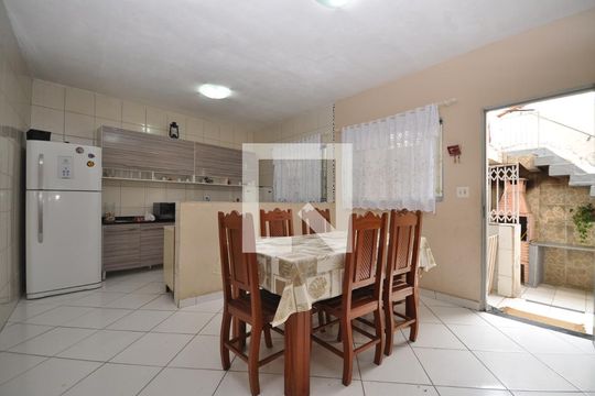 Cozinha de casa à venda com 4 quartos, 198m² em Vila Gustavo, São Paulo