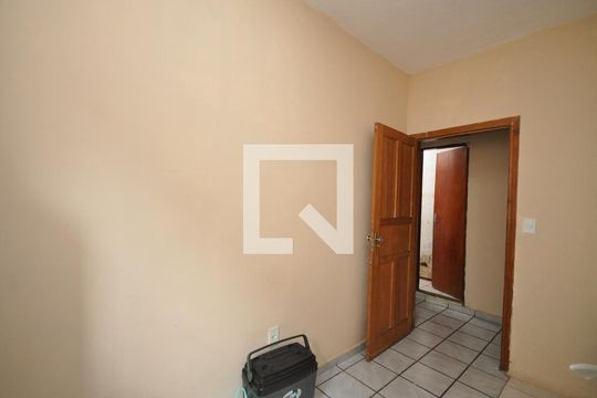 Quarto 2 de casa à venda com 4 quartos, 198m² em Vila Gustavo, São Paulo