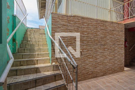 Área comum de kitnet/studio para alugar com 1 quarto, 20m² em São José, Canoas