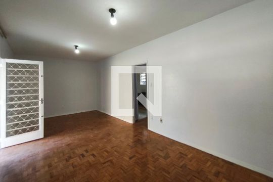 Casa para alugar com 3 quartos, 116m² em Vila Nova Sao Jose, Campinas