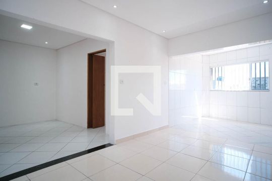 Suíte Quarto 1  de casa à venda com 4 quartos, 210m² em Jardim Soraia, São Paulo
