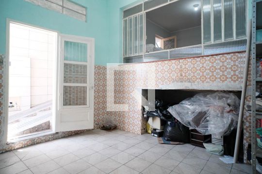 Quintal de casa à venda com 4 quartos, 210m² em Jardim Soraia, São Paulo