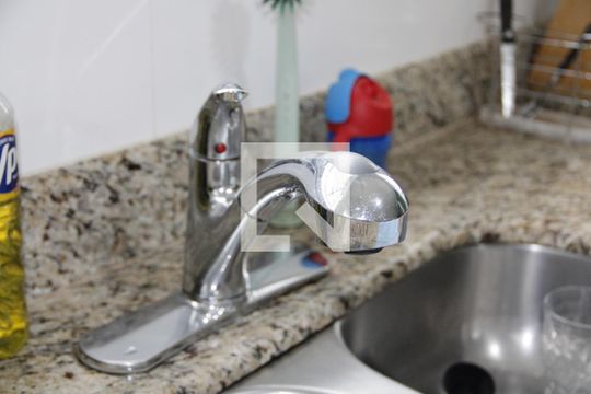 Cozinha de casa de condomínio à venda com 4 quartos, 440m² em Condomínio Vista Alegre, Vinhedo