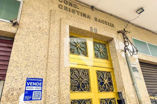 Fachada + Plaquinha de apartamento à venda com 1 quarto, 44m² em Centro Histórico de São Paulo, São Paulo