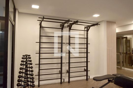 Academia de kitnet/studio para alugar com 1 quarto, 29m² em Sumarezinho, São Paulo