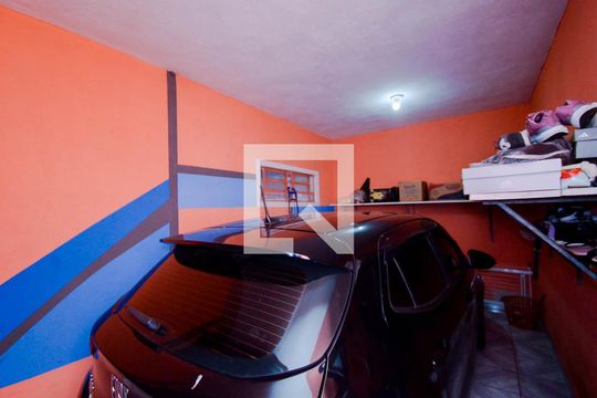 Garagem de casa à venda com 3 quartos, 288m² em Jardim Rosana, Guarulhos