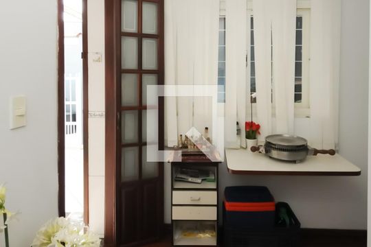 Escritório de casa à venda com 3 quartos, 179m² em Parque Terra Nova, São Bernardo do Campo