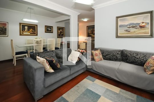 Sala de casa à venda com 3 quartos, 179m² em Parque Terra Nova, São Bernardo do Campo
