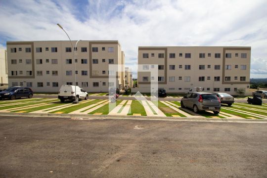 Vista do Quarto 1 de apartamento para alugar com 2 quartos, 45m² em Jardim Guaruja, Sorocaba