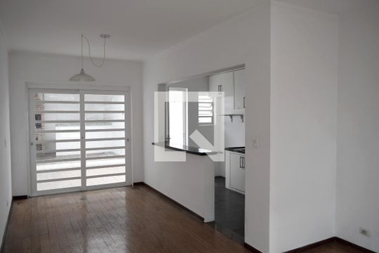 Casa para alugar com 3 quartos, 120m² em Pinheiros, São Paulo