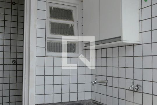 Área de Serviço de casa para alugar com 3 quartos, 120m² em Pinheiros, São Paulo