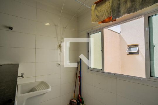 Área de Serviço de apartamento para alugar com 2 quartos, 192m² em Paraíso, Santo André