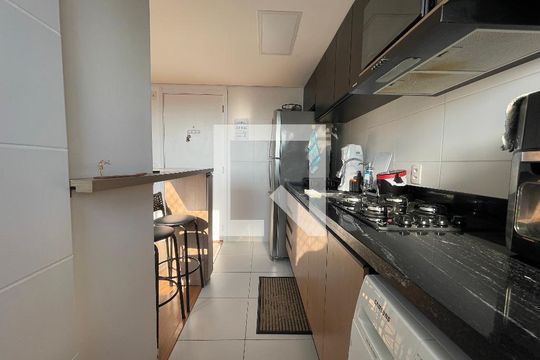 Cozinha de apartamento à venda com 2 quartos, 42m² em Jardim Esmeralda, São Paulo