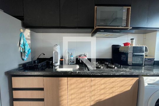 Cozinha de apartamento à venda com 2 quartos, 42m² em Jardim Esmeralda, São Paulo