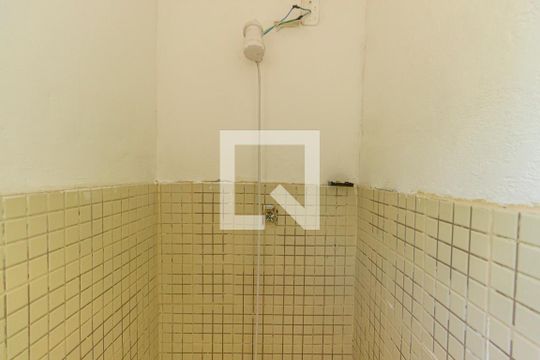 Banheiro de casa para alugar com 1 quarto, 50m² em Quintino Bocaiúva, Rio de Janeiro