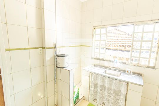 Cozinha de casa para alugar com 1 quarto, 50m² em Quintino Bocaiúva, Rio de Janeiro