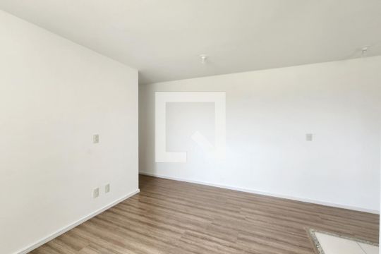 Sala de apartamento para alugar com 2 quartos, 53m² em Santa Terezinha, São Bernardo do Campo