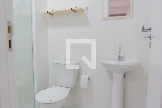 Banheiro de apartamento para alugar com 1 quarto, 33m² em Belenzinho, São Paulo