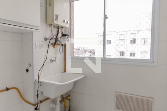 Área de Serviço de apartamento à venda com 2 quartos, 42m² em Vila Carmosina, São Paulo