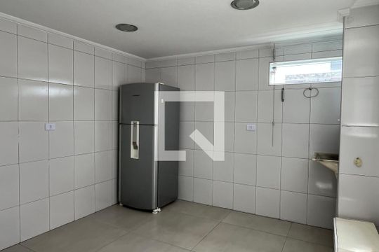 Cozinha e Área de Serviço de apartamento para alugar com 3 quartos, 101m² em Aparecida, Santos