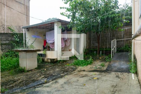 Quintal de casa para alugar com 5 quartos, 540m² em Nova Barroca, Belo Horizonte