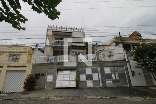 Fachada da casa de casa à venda com 2 quartos, 600m² em Irajá, Rio de Janeiro