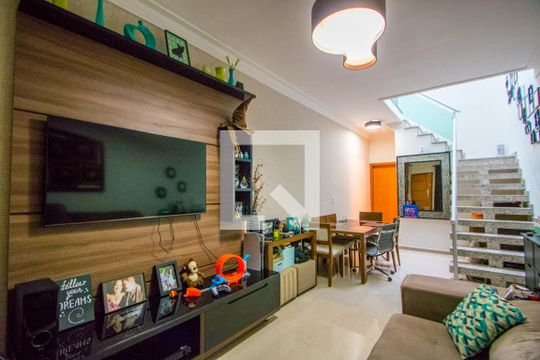Casa à venda com 3 quartos, 112m² em Vila Floresta, Santo André