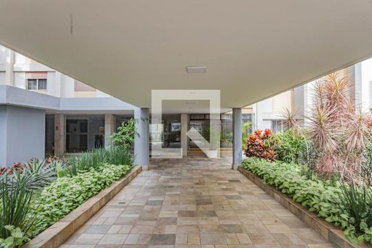 Área comum de apartamento para alugar com 3 quartos, 136m² em Cambuci, São Paulo